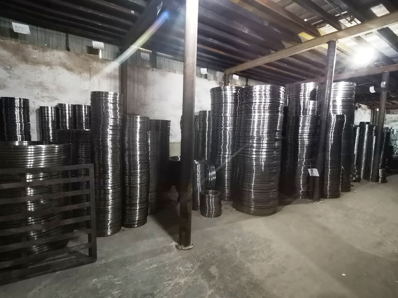 倉(cāng)庫(kù)一角